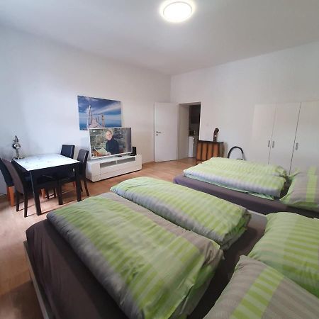 Apartment Schloessel 24 เวียนนา ภายนอก รูปภาพ